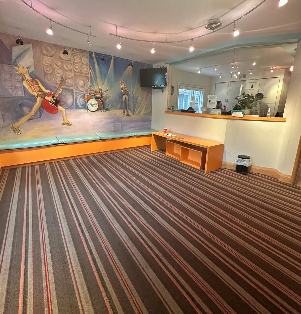 The original reception before the upgrade.